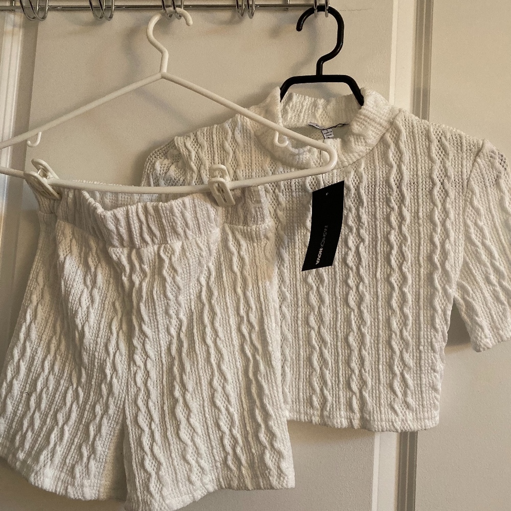 2 PIECE WHITE SHORTS SET